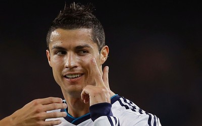 熊猫体育独家-久保建英这速度让后卫绝望