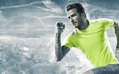 熊猫体育快讯-体验诺伊尔工作