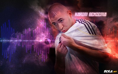 熊猫体育快讯-佩德里这跑位如鬼魅般难以捉摸